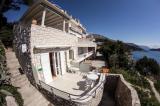 L'appartement est situé dans un quartier calme de Dubrovnik sans trafic, est situé près de la...